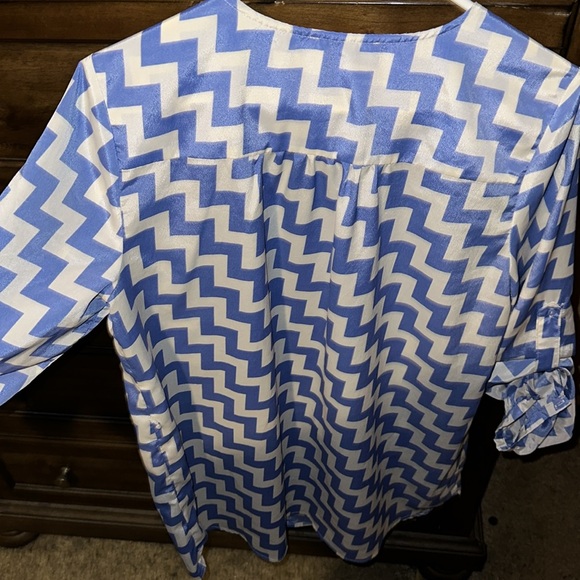 Large blouse - Picture 4 of 4